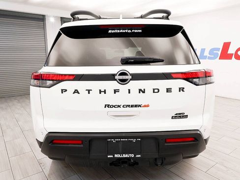 Used 2023 Nissan Pathfinder Rock Creek AWD/4WD image 4