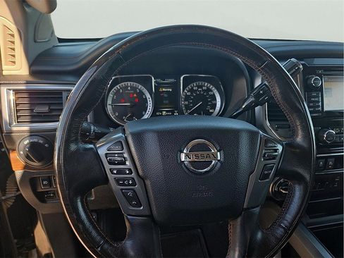 Used 2018 Nissan Titan Platinum Reserve w/ Platinum Utility Package image 16
