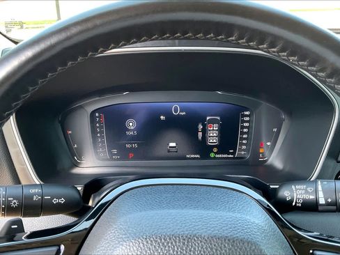 Used 2025 Honda Pilot Elite image 25