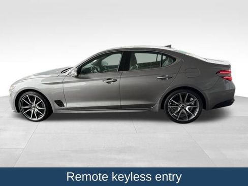 Used 2023 Genesis G70 2.0T RWD image 7
