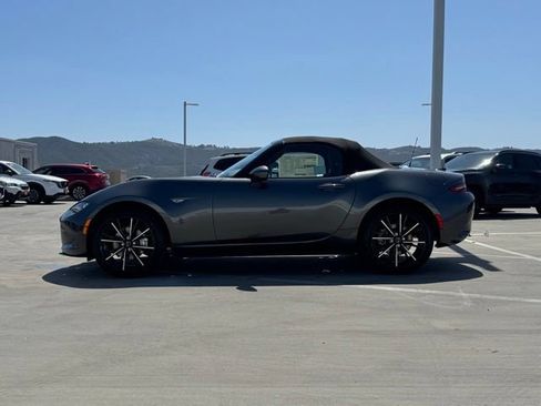 New 2026 MAZDA MX-5 Miata Grand Touring w/ Weather Package RWD image 7
