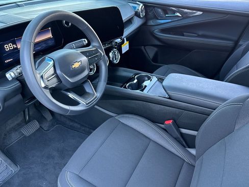 Used 2026 Chevrolet Blazer EV LT image 11