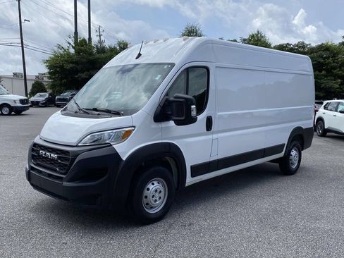 Used 2023 RAM ProMaster 2500 FWD image 5