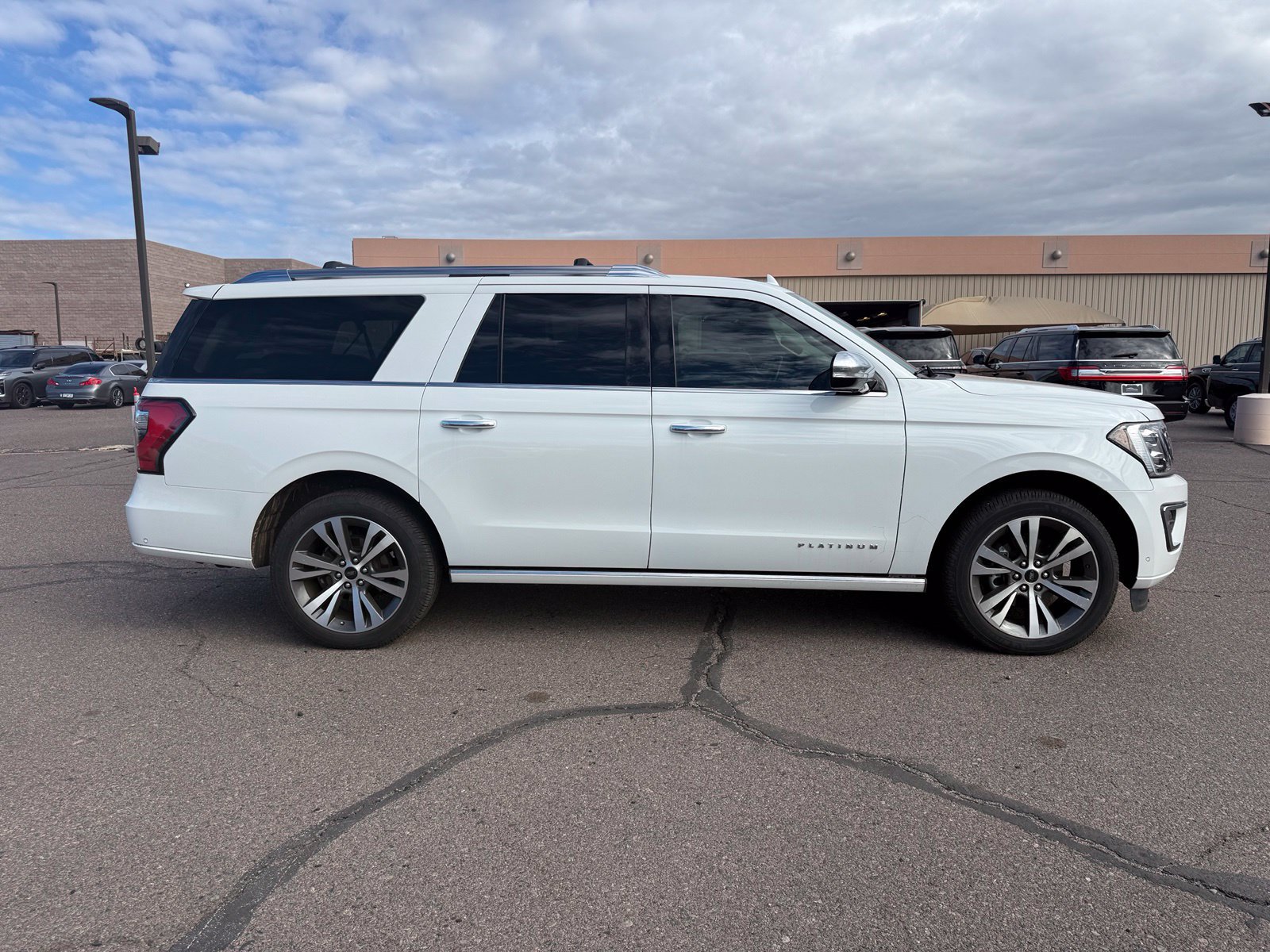 Used 2021 Ford Expedition Max Platinum AWD/4WD image 4