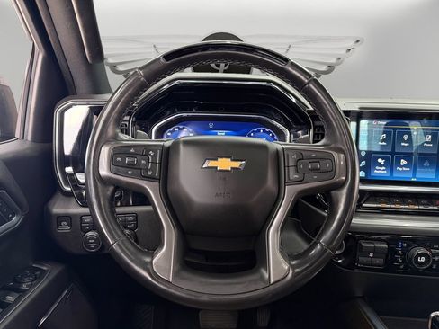 Used 2024 Chevrolet Silverado 1500 High Country AWD/4WD image 12