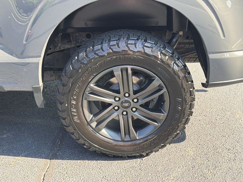 Used 2021 Ford F150 Lariat w/ Equipment Group 502A High AWD/4WD image 20