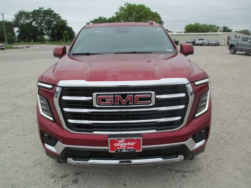 New 2026 GMC Yukon XL Elevation w/ Elevation Premium Package AWD/4WD image 10