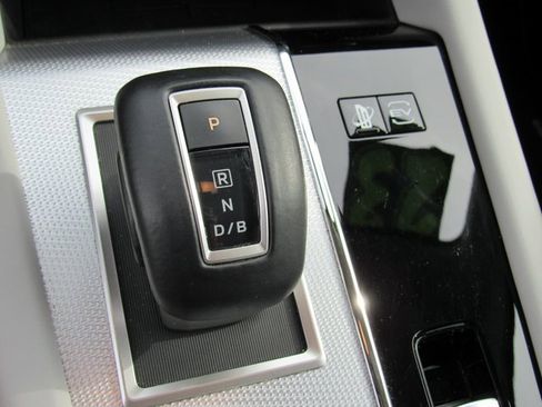 Used 2023 Mitsubishi Outlander SEL image 19