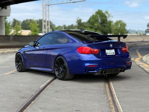Used 2019 BMW M4 CS w/ Executive Package RWD image 6