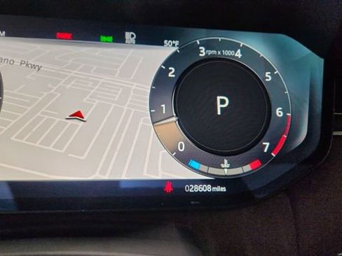 Used 2023 Land Rover Range Rover SE image 37