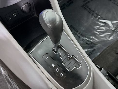 Used 2016 Hyundai Accent SE FWD image 15
