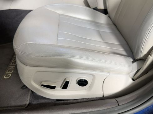 Used 2018 Genesis G80 3.8 image 12