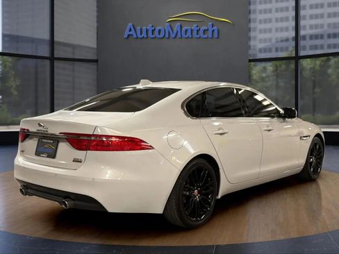 Used 2016 Jaguar XF Prestige image 10