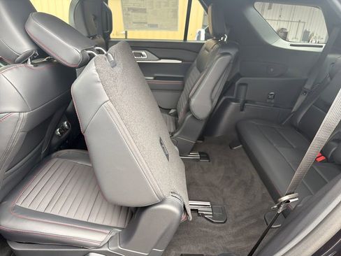 New 2026 Ford Explorer ST-Line AWD/4WD image 25