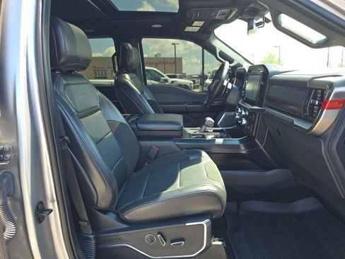 Used 2022 Ford F150 Raptor w/ Equipment Group 801A High AWD/4WD image 21