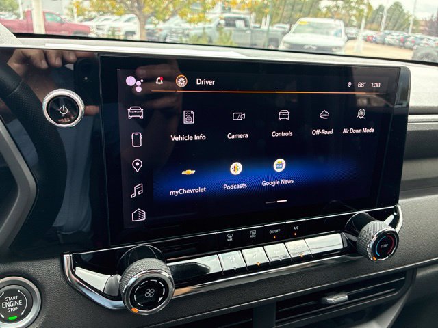 Certified 2023 Chevrolet Colorado Trail Boss w/ Technology Package AWD/4WD image 25