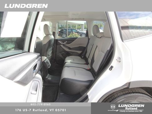 Used 2023 Subaru Forester Limited image 29