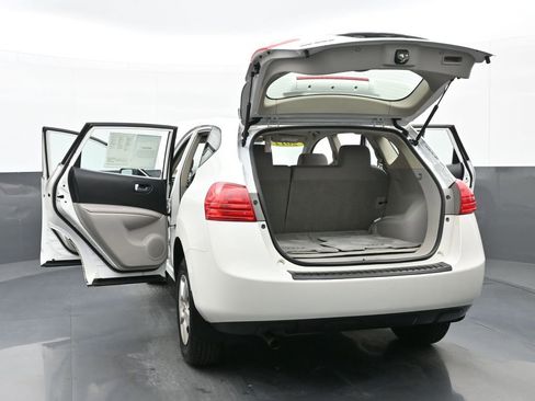 Used 2011 Nissan Rogue S image 61