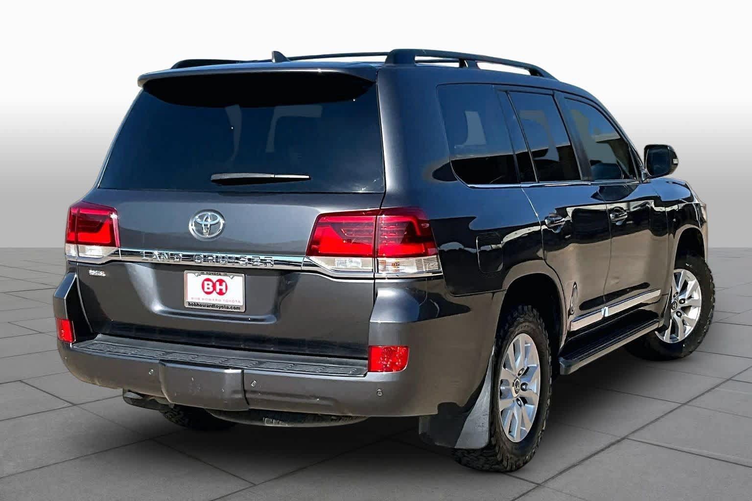 Used 2019 Toyota Land Cruiser AWD/4WD image 12