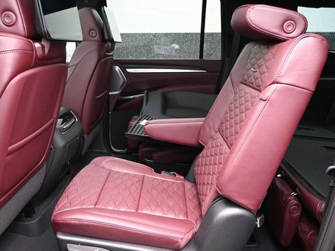 New 2026 Cadillac Escalade ESV Sport image 20