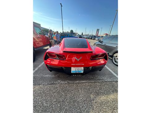 Used 2015 Chevrolet Corvette Stingray Coupe RWD image 7