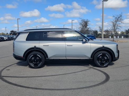 New 2027 Kia Telluride EX w/ Towing Package FWD image 4