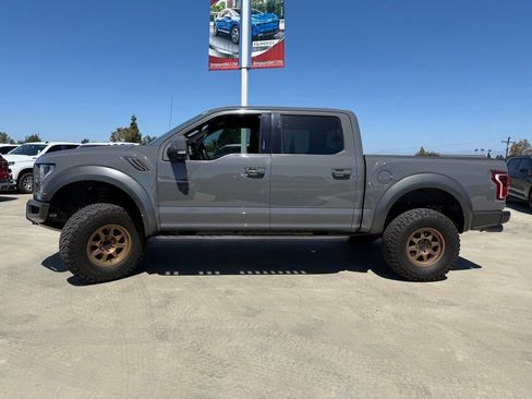 Used 2020 Ford F150 Raptor w/ Equipment Group 802A Luxury AWD/4WD image 4
