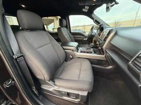 Used 2019 Ford F150 XLT w/ Equipment Group 302A Luxury AWD/4WD image 31