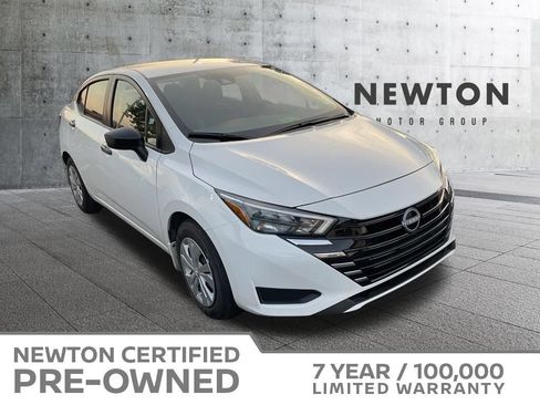 Used 2025 Nissan Versa S w/ Trunk Package FWD image 1