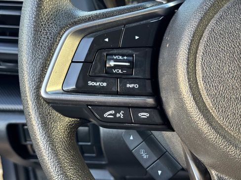 Used 2023 Subaru Crosstrek 2.0i image 19