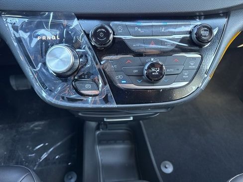 New 2026 Chrysler Voyager LX image 19