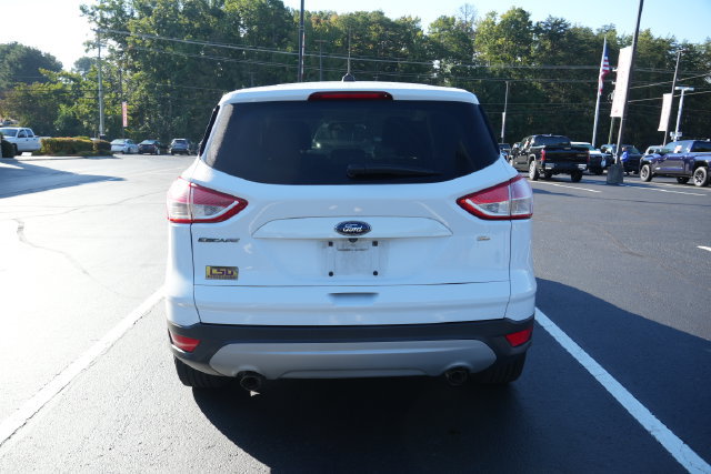 Used 2016 Ford Escape SE FWD image 17