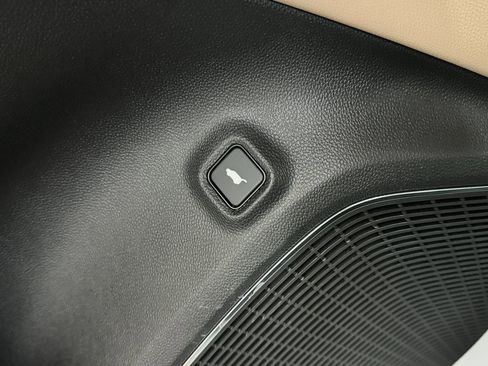 New 2026 Acura MDX SH-AWD image 13