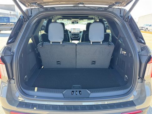 New 2026 Ford Explorer ST w/ Sun And Sound Package image 18