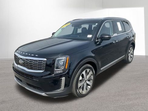 Used 2020 Kia Telluride S w/ S 8 Passenger Seating Package image 1