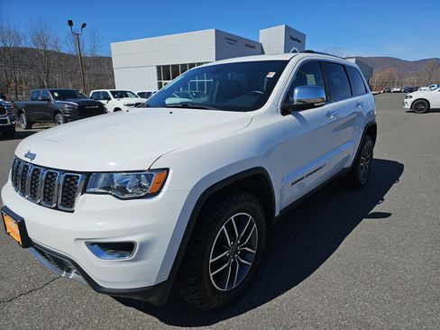 Certified 2022 Jeep Grand Cherokee Limited image 1