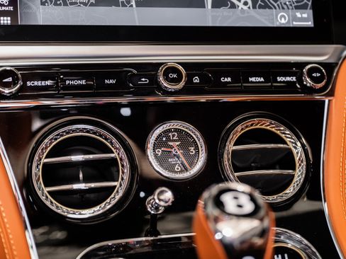 Used 2023 Bentley Continental GT Speed image 31