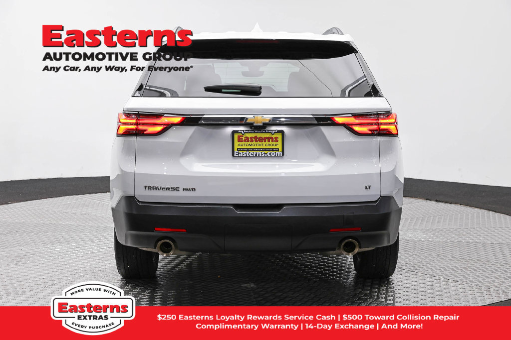 Used 2023 Chevrolet Traverse LT w/ LT Premium Package AWD/4WD image 7