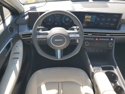 Used 2025 Hyundai Sonata SEL FWD image 26