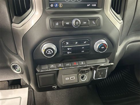 Used 2022 GMC Sierra 1500 Pro w/ Convenience Package image 16