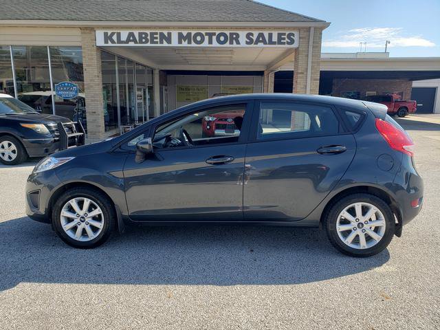Used 2011 Ford Fiesta SE w/ 203A Rapid Spec Order Code FWD image 2