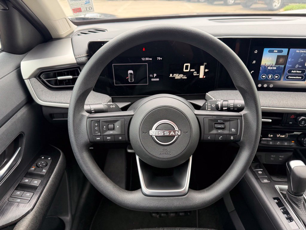 Used 2026 Nissan Kicks SV FWD image 16