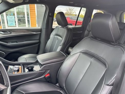 New 2026 Jeep Grand Cherokee Limited AWD/4WD image 21