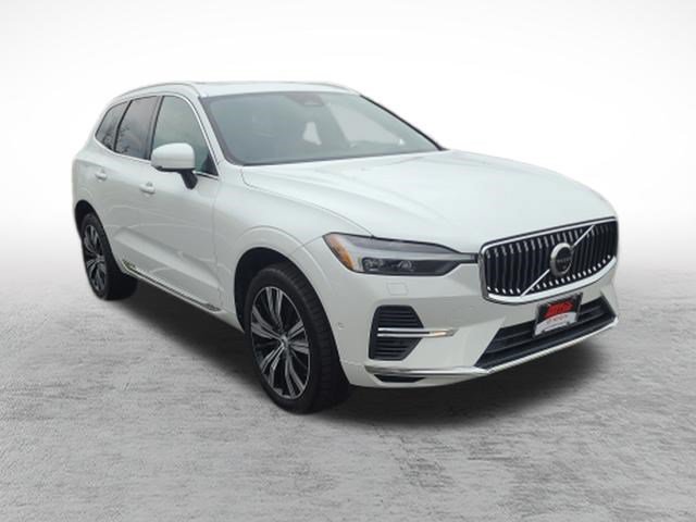 Used 2022 Volvo XC60 T8 Inscription AWD/4WD image 3