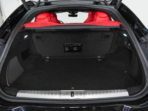 Used 2026 Ferrari Purosangue AWD/4WD image 53