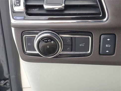 Used 2018 Lincoln Navigator Black Label image 32