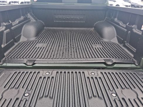 New 2026 Nissan Frontier PRO-4X w/ Tow Package AWD/4WD image 9