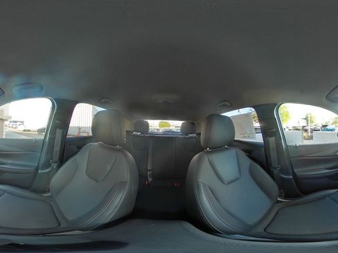 Used 2025 Buick Encore GX Preferred image 40