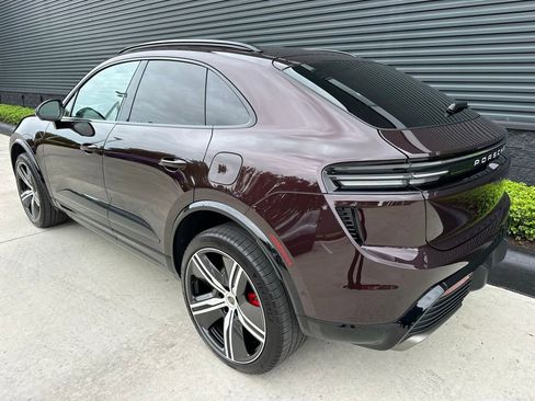 Certified 2024 Porsche Macan Turbo Electric w/ Premium Package AWD/4WD image 3