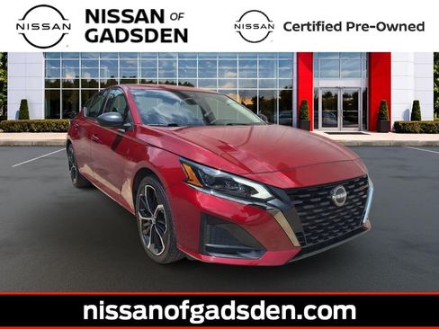 Certified 2024 Nissan Altima 2.5 SR FWD image 1